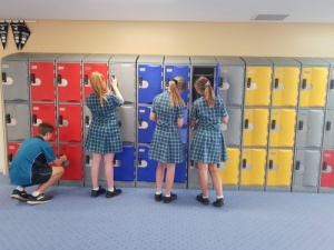heavy_duty_plastic_lockers_2